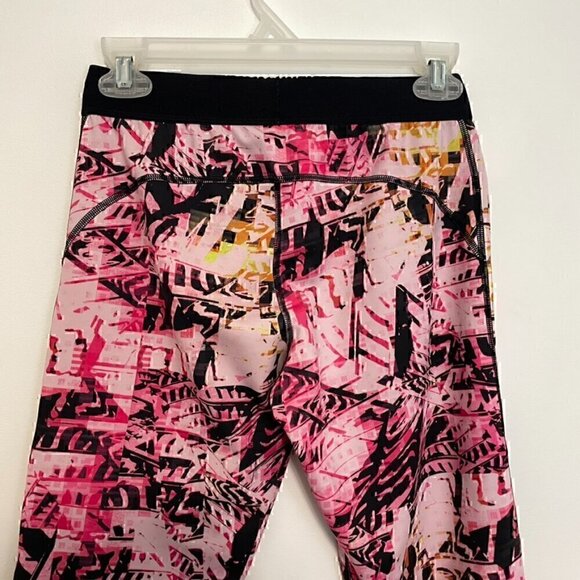 ADIDAS TechFit Printed Capri Leggings Climalite Pink Black Geo Geometric Active - Picture 13 of 14